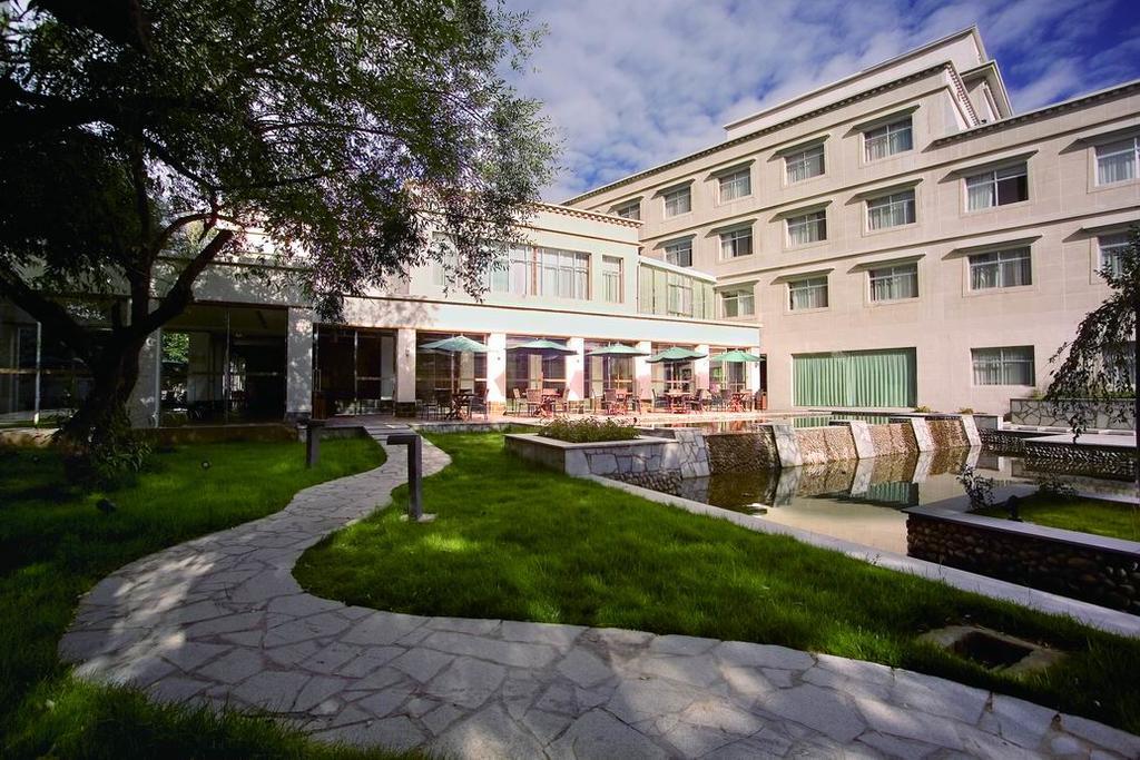 Jardin Secret Hotel Lhasa Exteriör bild