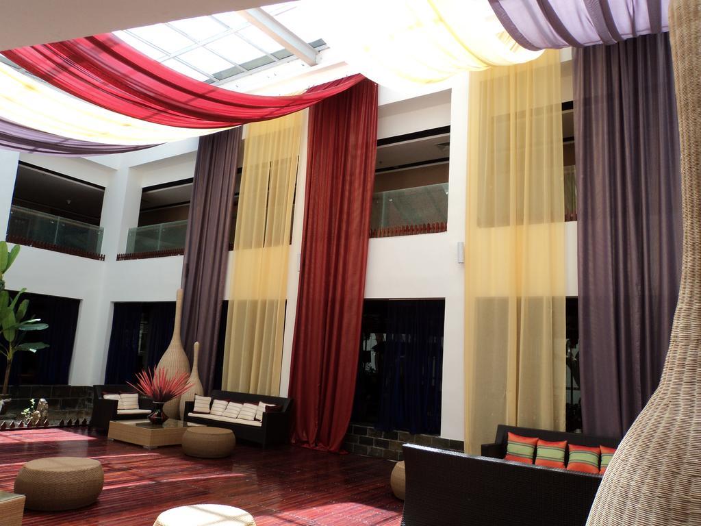 Jardin Secret Hotel Lhasa Exteriör bild